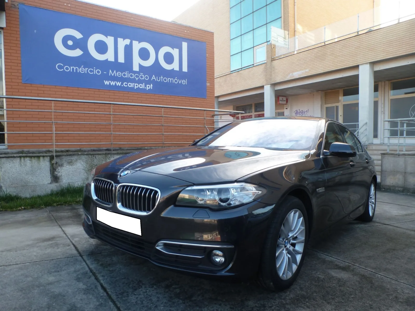 BMW 520 d Luxury 190cv
